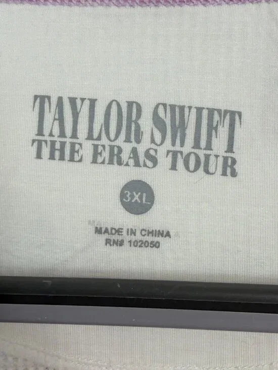 β¨ Taylor Swift The Eras Tour Pajama Set β¨ - Picture 4 of 15